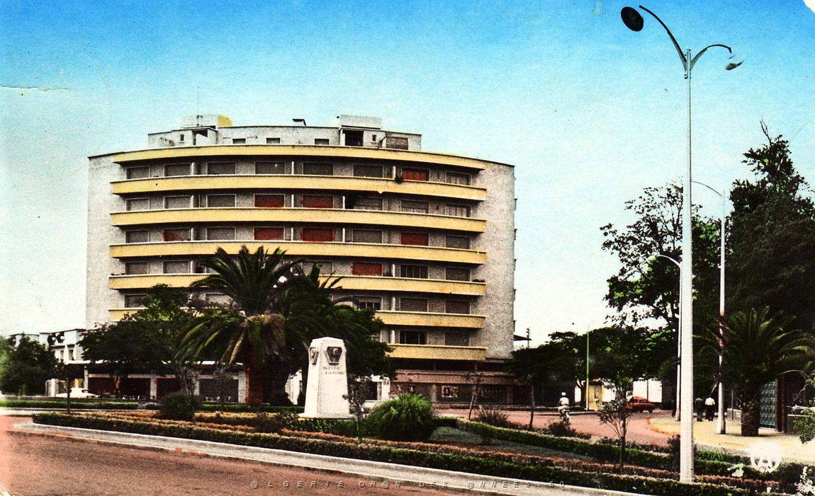 Sidi bel abbes 098- Rond-point CEF.jpg